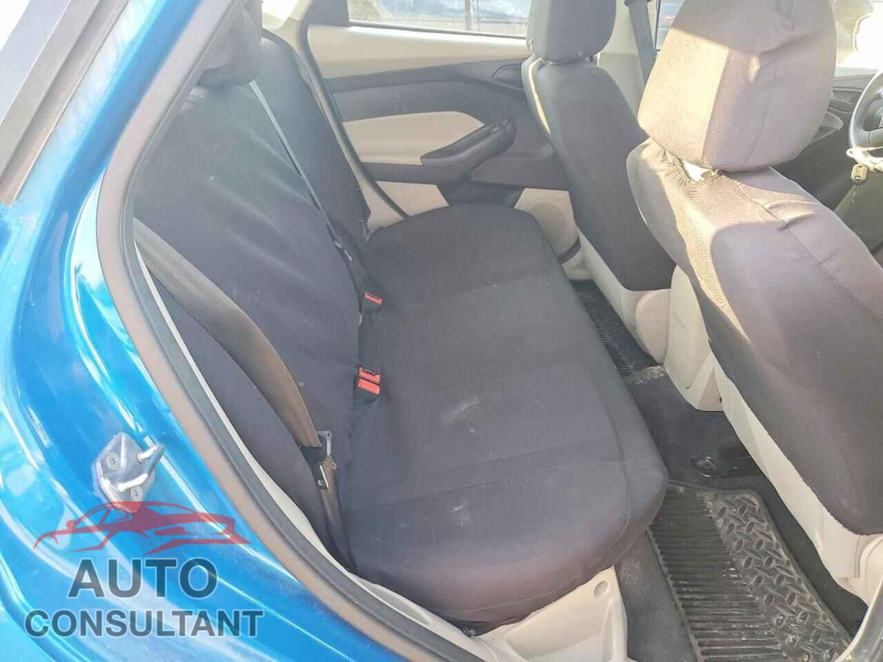 FORD FOCUS 2012 - 1FAHP3F21CL454503
