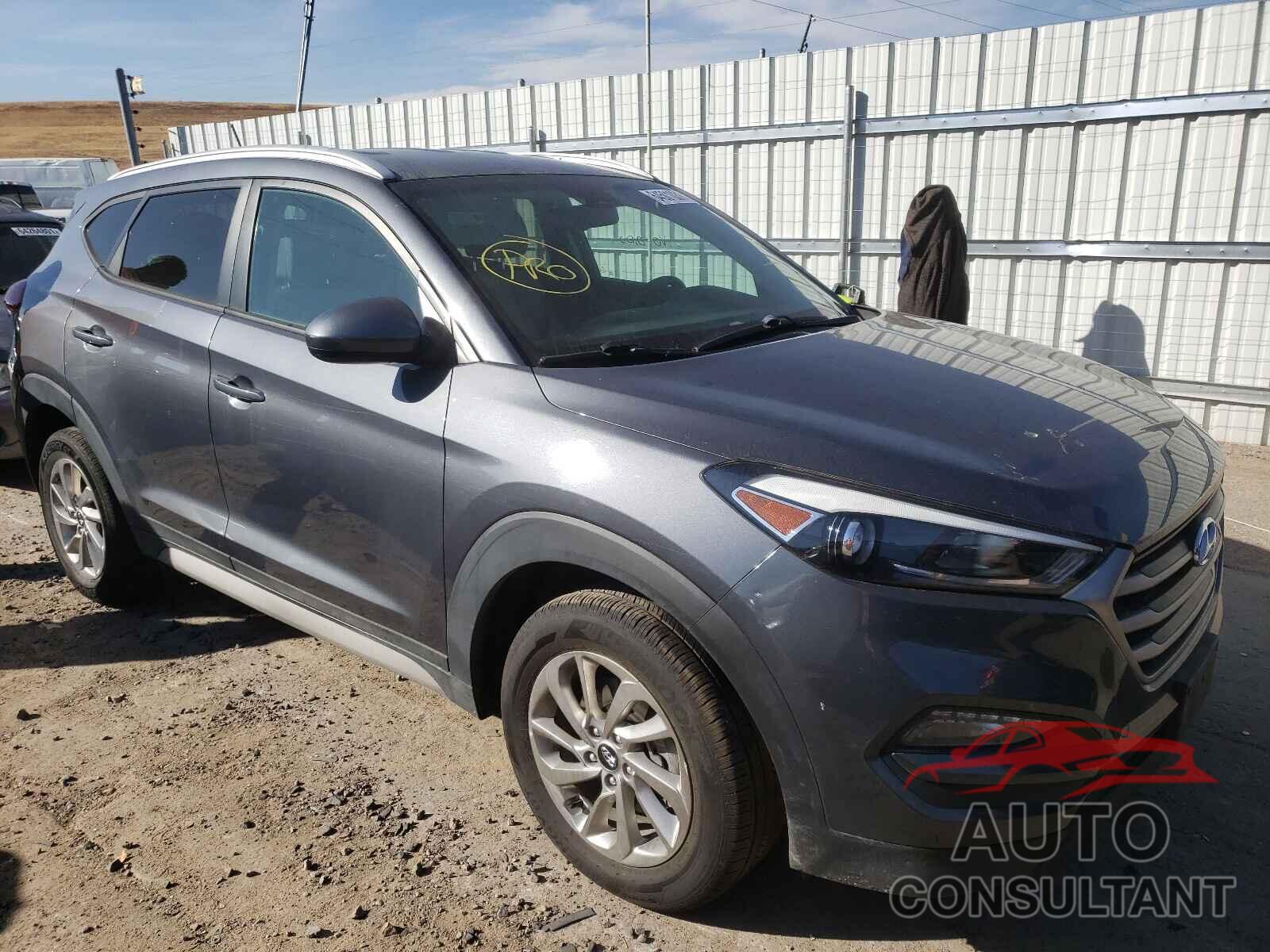 HYUNDAI TUCSON 2017 - KM8J33A4XHU396257