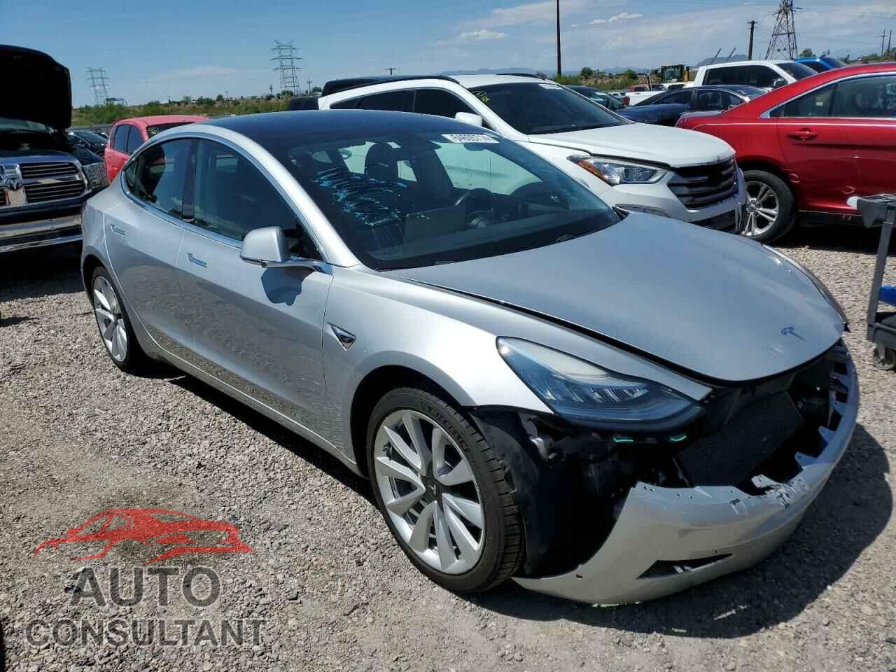 TESLA MODEL 3 2018 - 5YJ3E1EB1JF121461