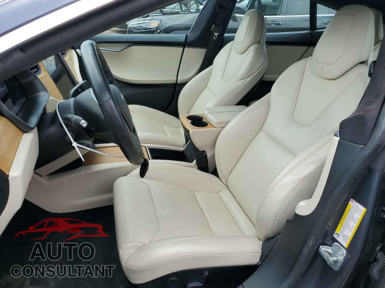 TESLA MODEL S 2020 - 5YJSA1E22LF360799