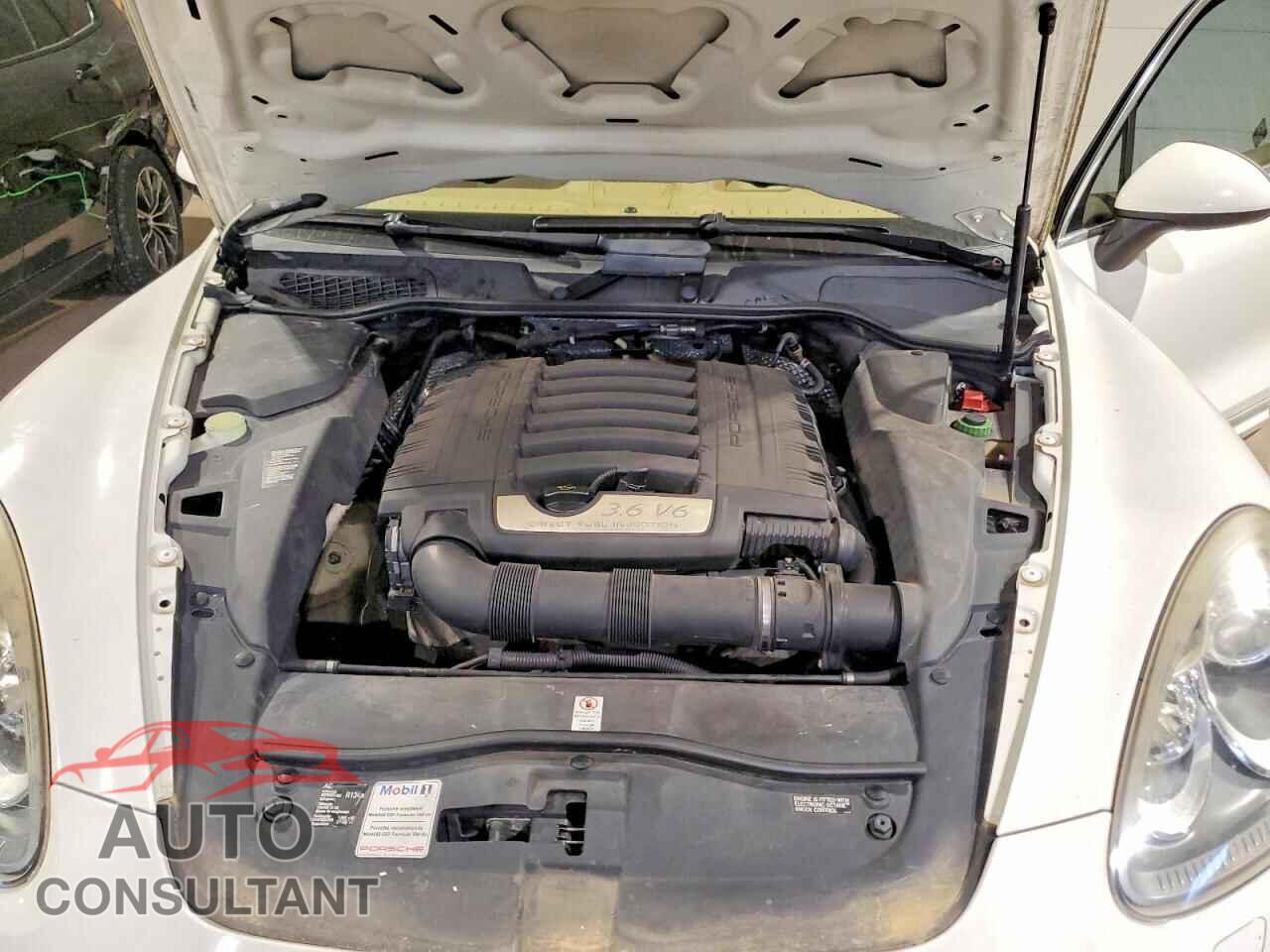 PORSCHE CAYENNE 2011 - WP1AA2A26BLA04311
