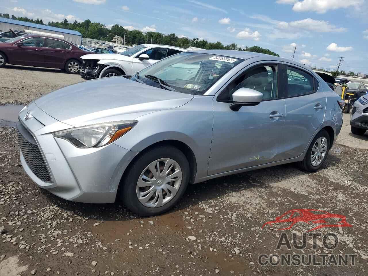 TOYOTA YARIS 2019 - 3MYDLBYV4KY517056