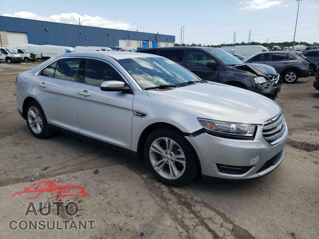 FORD TAURUS 2017 - 1FAHP2E81HG110458
