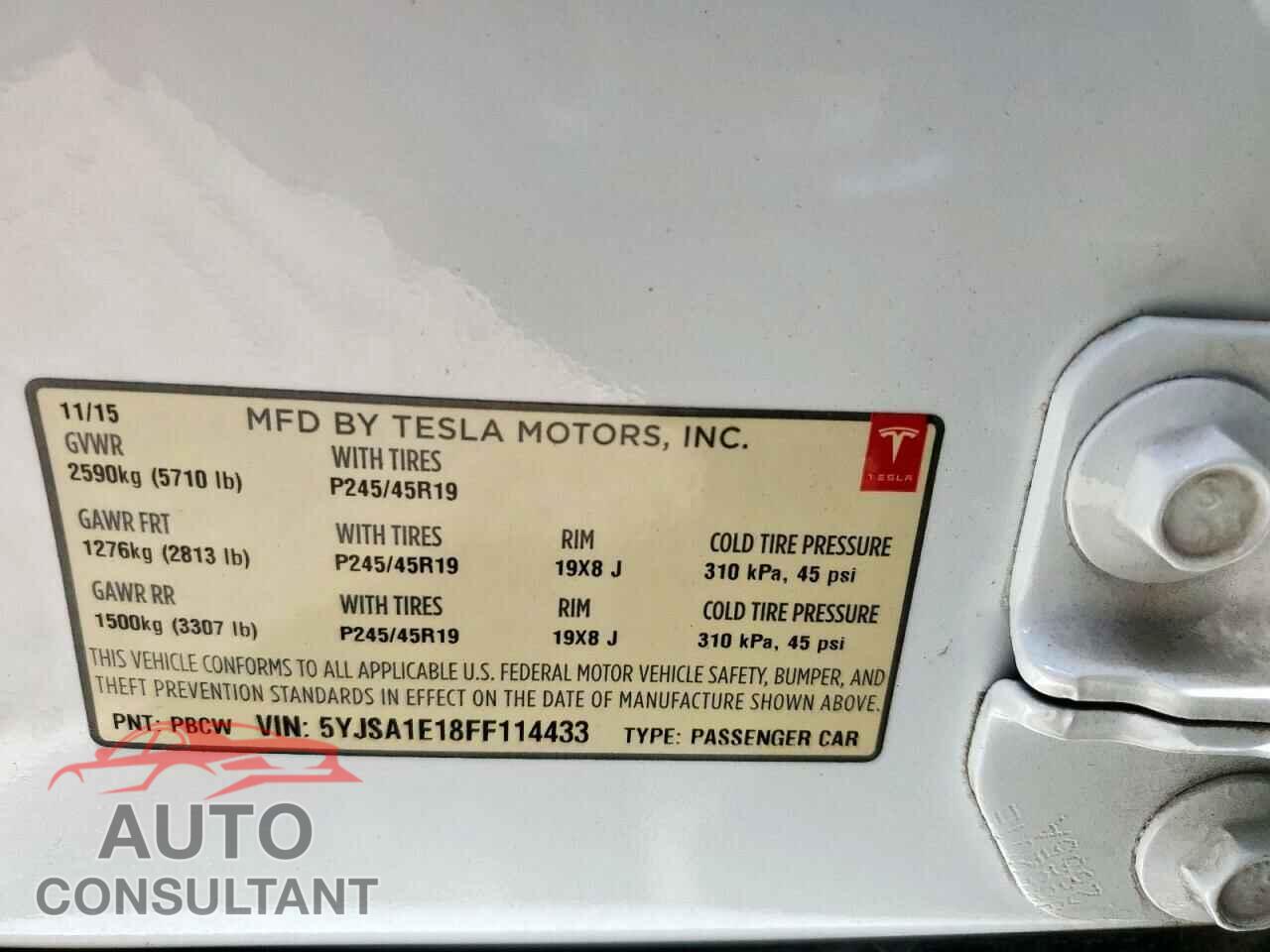 TESLA MODEL S 2015 - 5YJSA1E18FF114433