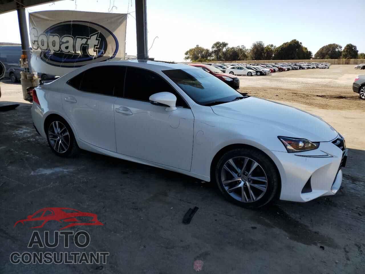 LEXUS IS 2020 - JTHAA1D20L5107896