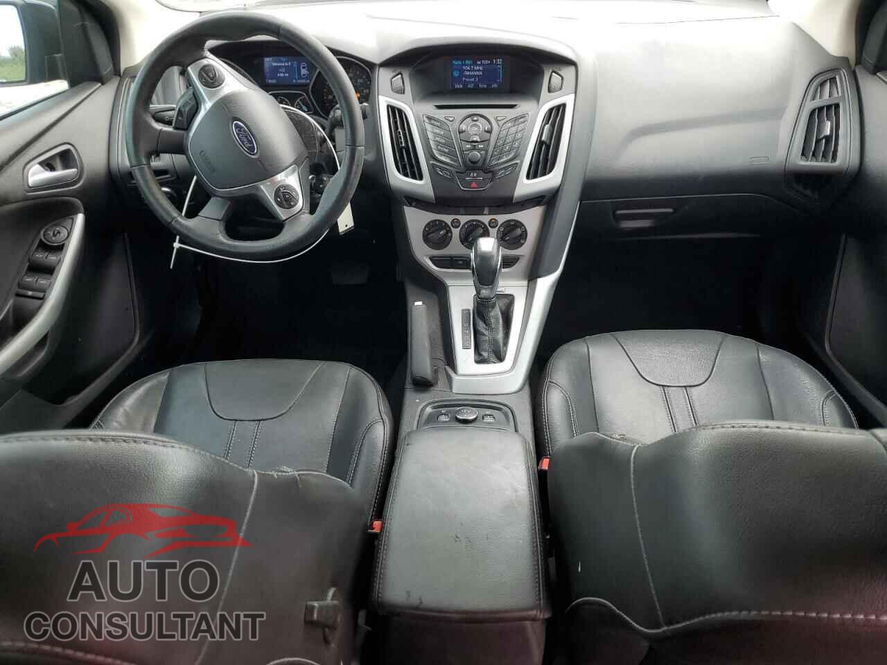 FORD FOCUS 2014 - 1FADP3F21EL215471