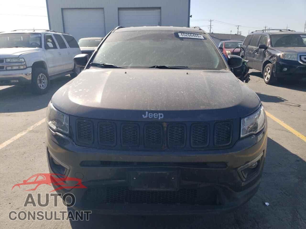 JEEP COMPASS 2017 - 3C4NJDBB2HT674755
