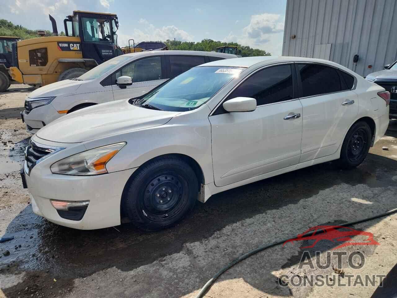 NISSAN ALTIMA 2015 - 1N4AL3AP5FN881482