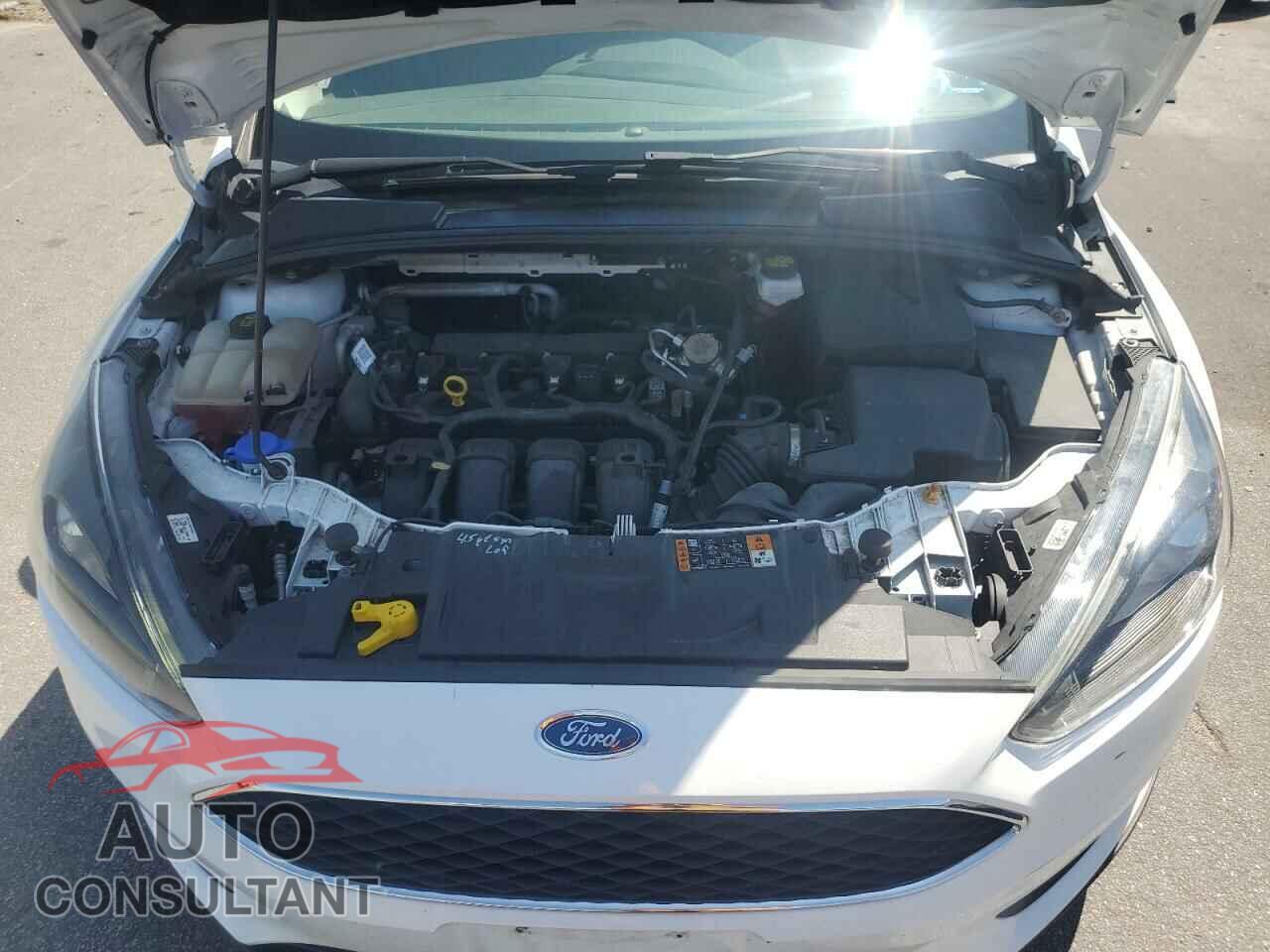 FORD FOCUS 2017 - 1FADP3H28HL321725