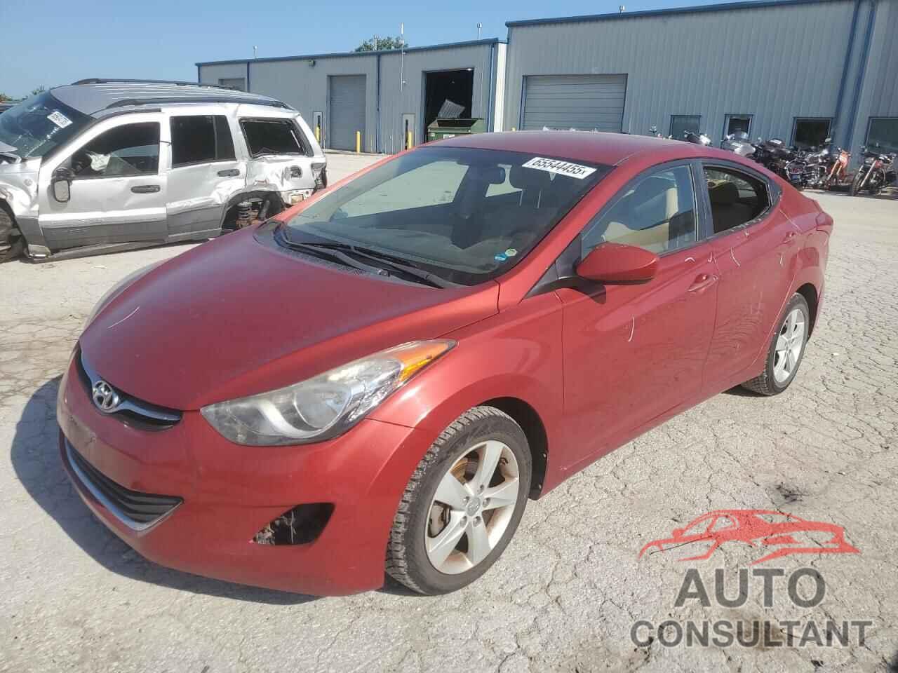 HYUNDAI ELANTRA 2013 - KMHDH4AE9DU524625