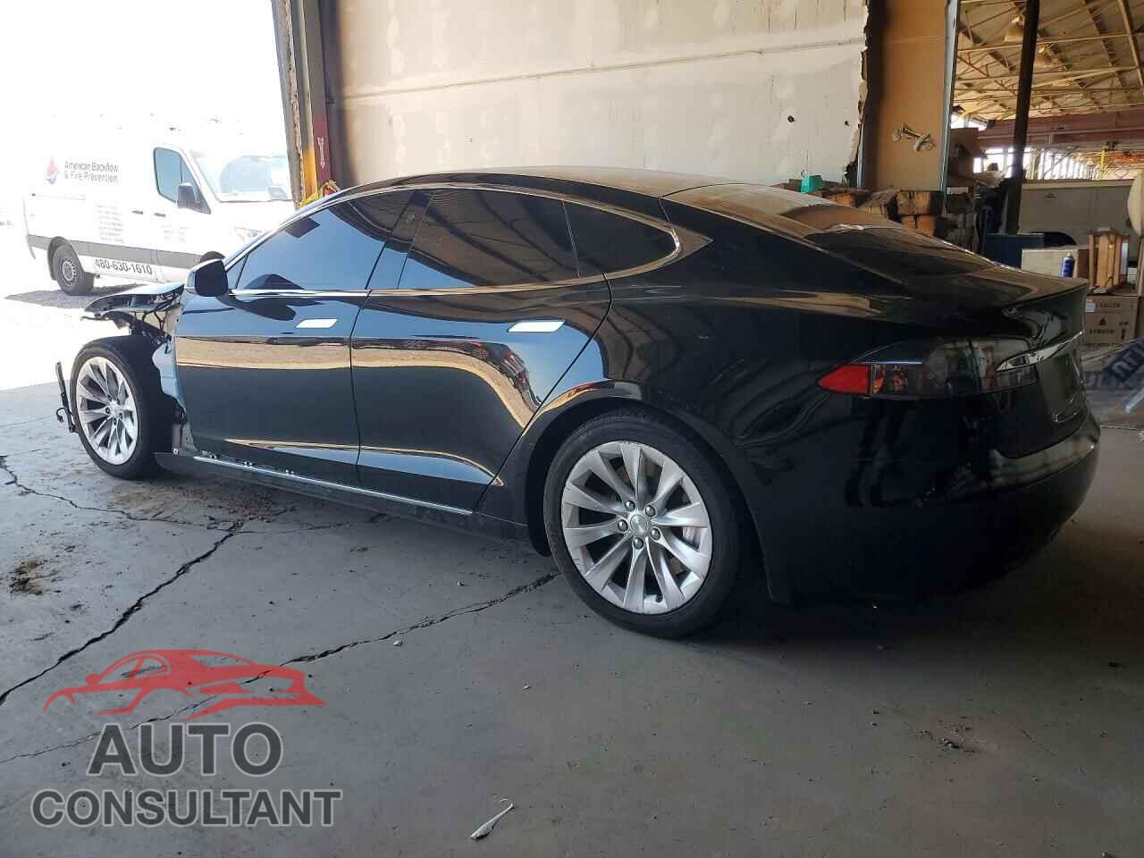 TESLA MODEL S 2018 - 5YJSA1E20JF293455