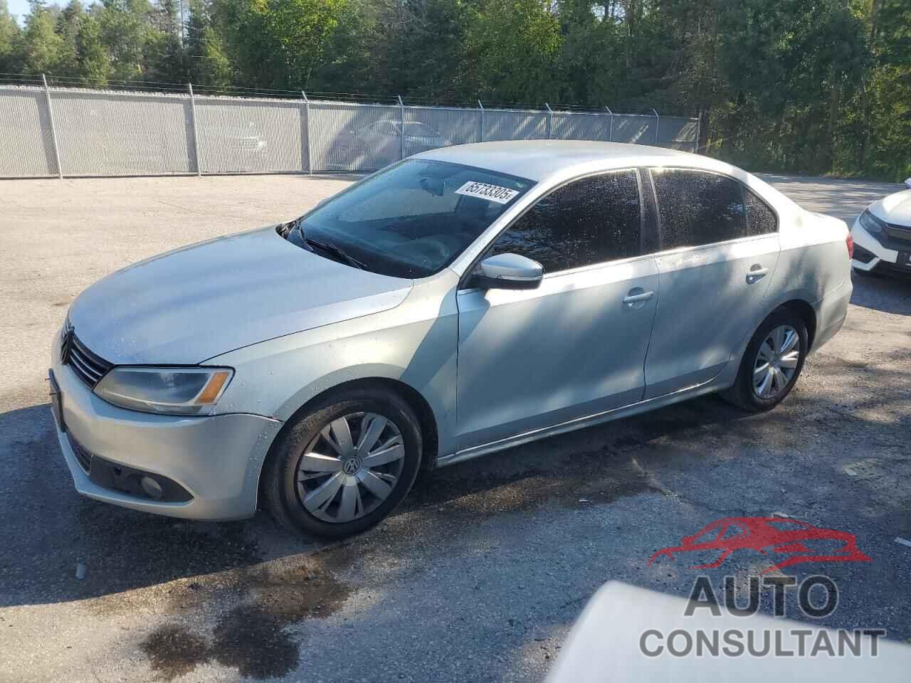 VOLKSWAGEN JETTA 2011 - 3VWDX7AJ5BM026667