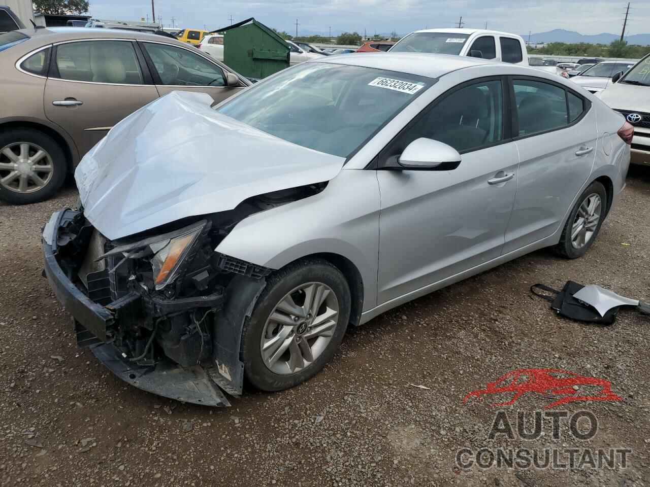 HYUNDAI ELANTRA 2019 - KMHD84LF1KU752847