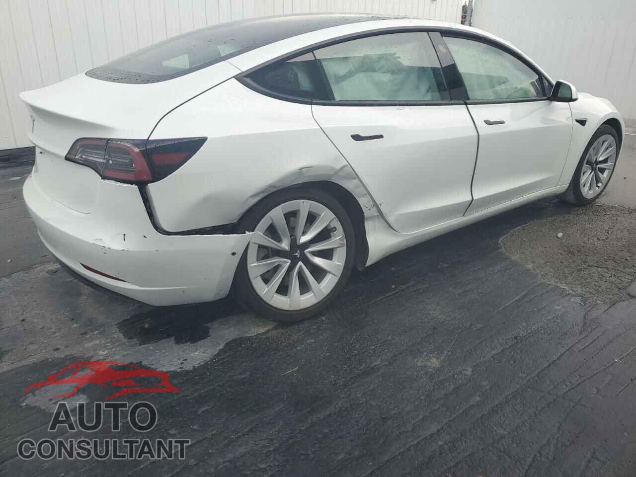 TESLA MODEL 3 2022 - 5YJ3E1EA9NF286414