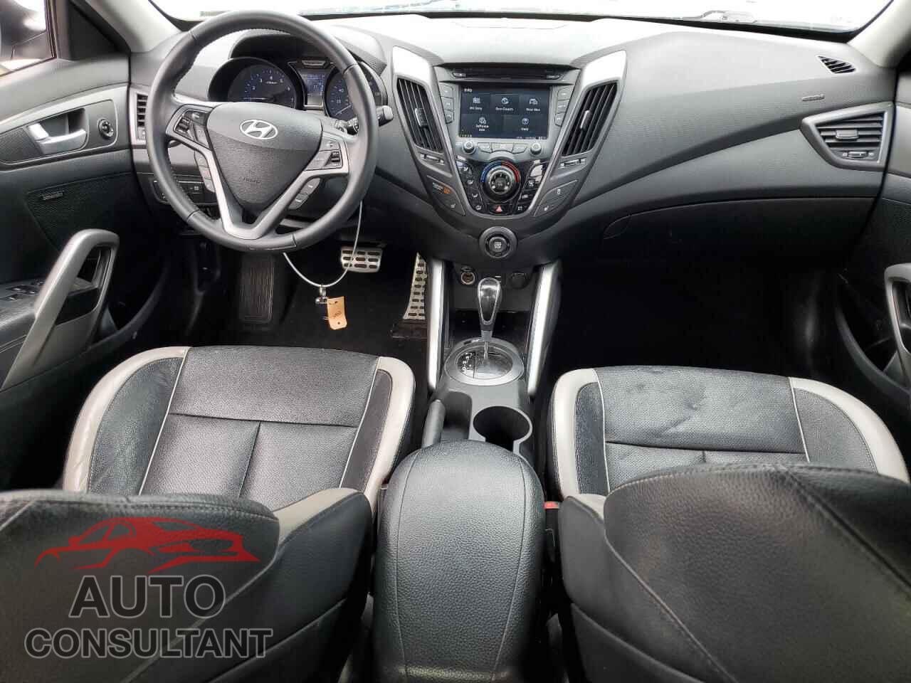 HYUNDAI VELOSTER 2015 - KMHTC6AE3FU237192