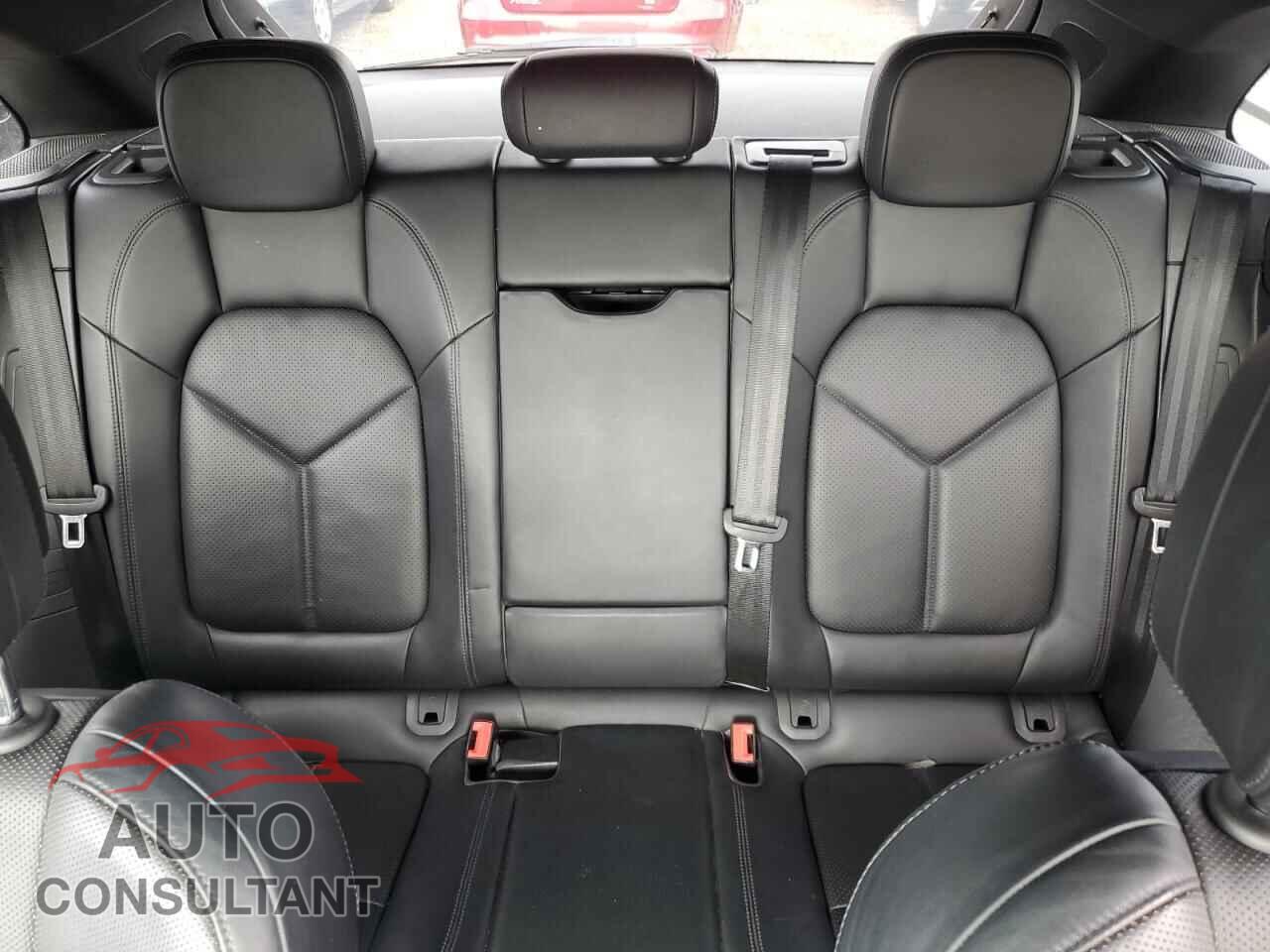 PORSCHE MACAN 2017 - WP1AB2A50HLB10320