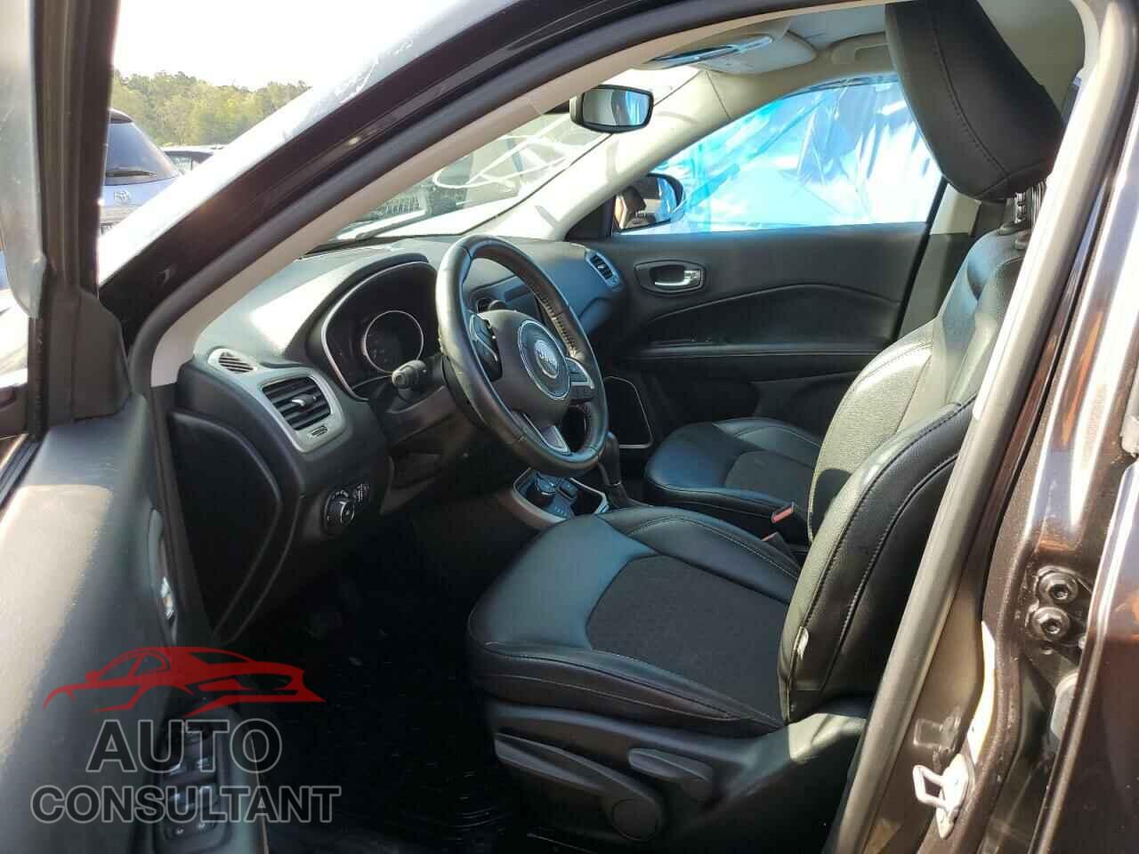 JEEP COMPASS 2020 - 3C4NJDBB9LT120122