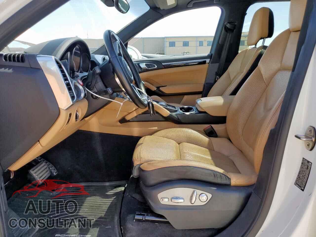 PORSCHE CAYENNE 2016 - WP1AE2A21GLA18354