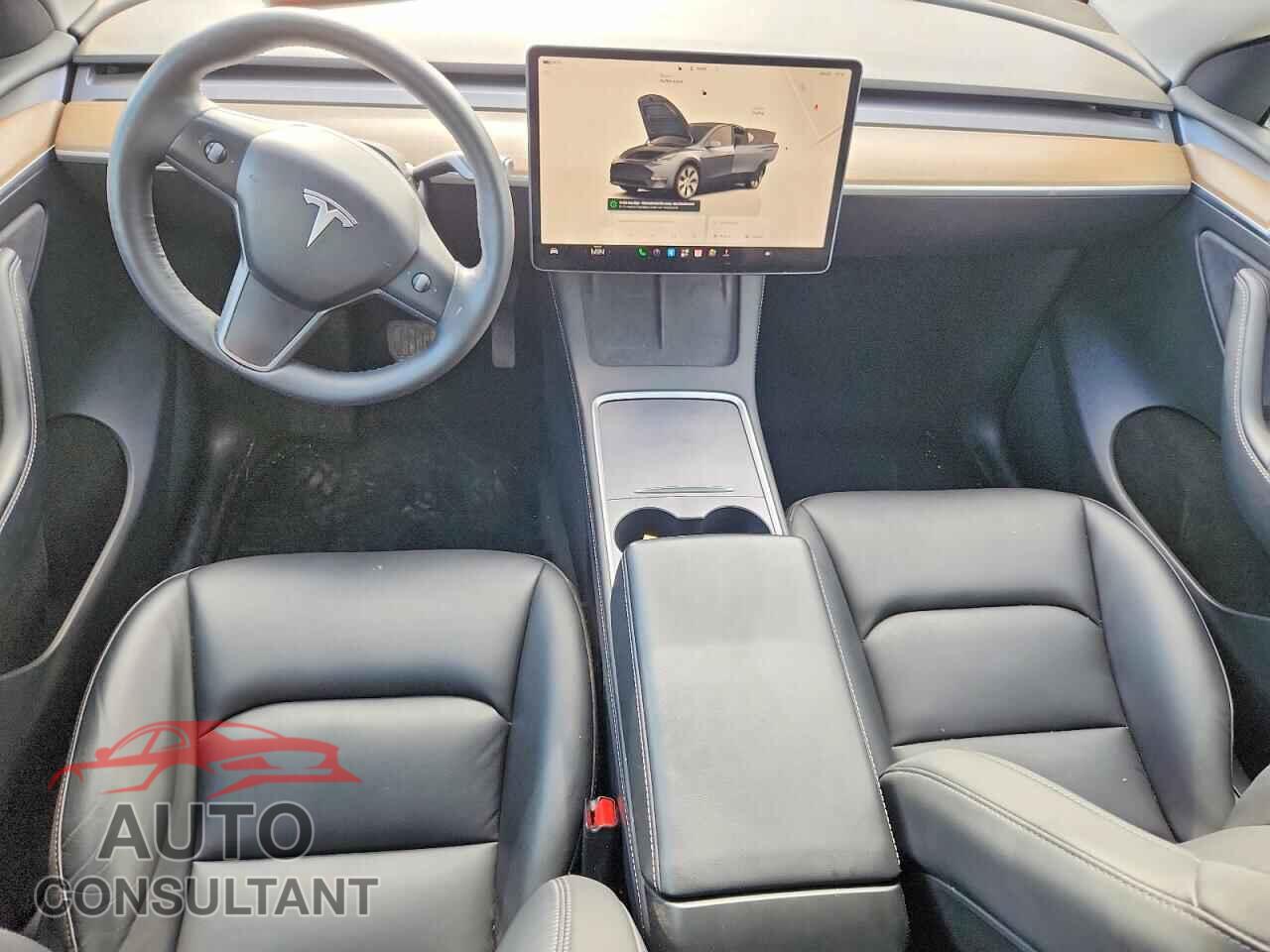 TESLA MODEL Y 2023 - LRWYGDFD6PC221138