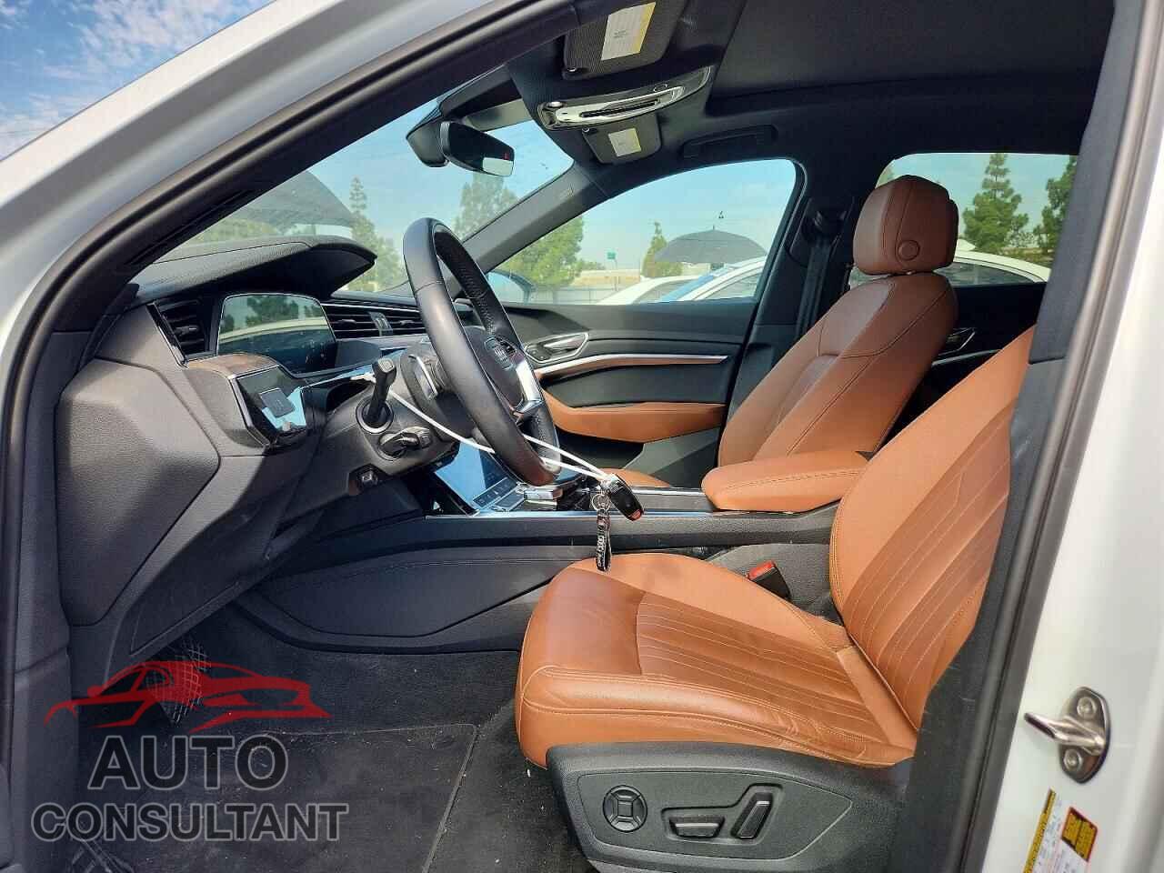 AUDI E-TRON 2021 - WA1AAAGE5MB032441