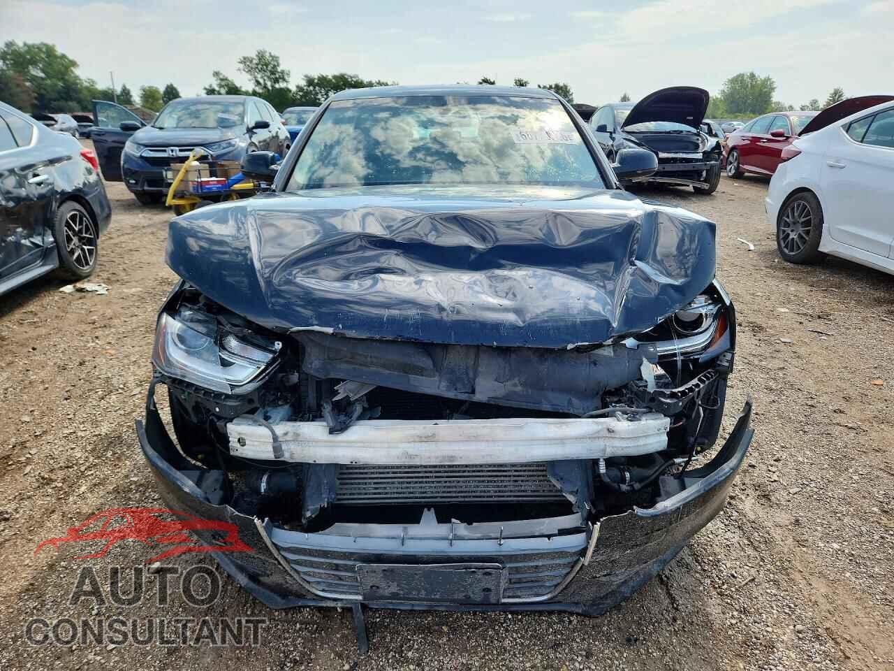 AUDI A4 2013 - WAUFFAFL3DN005909