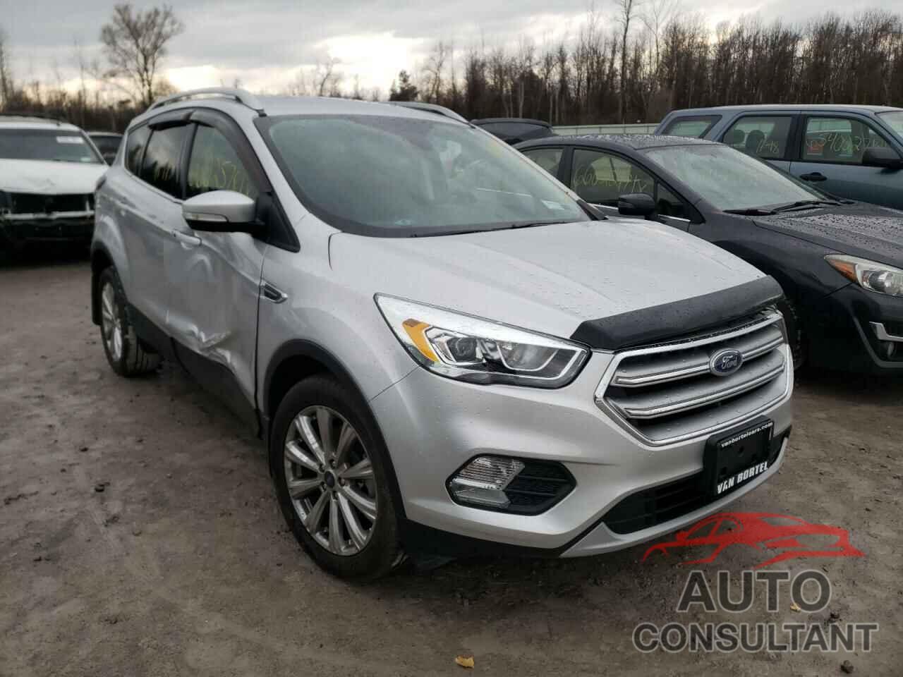 FORD ESCAPE 2017 - 1FMCU9JD5HUD56211