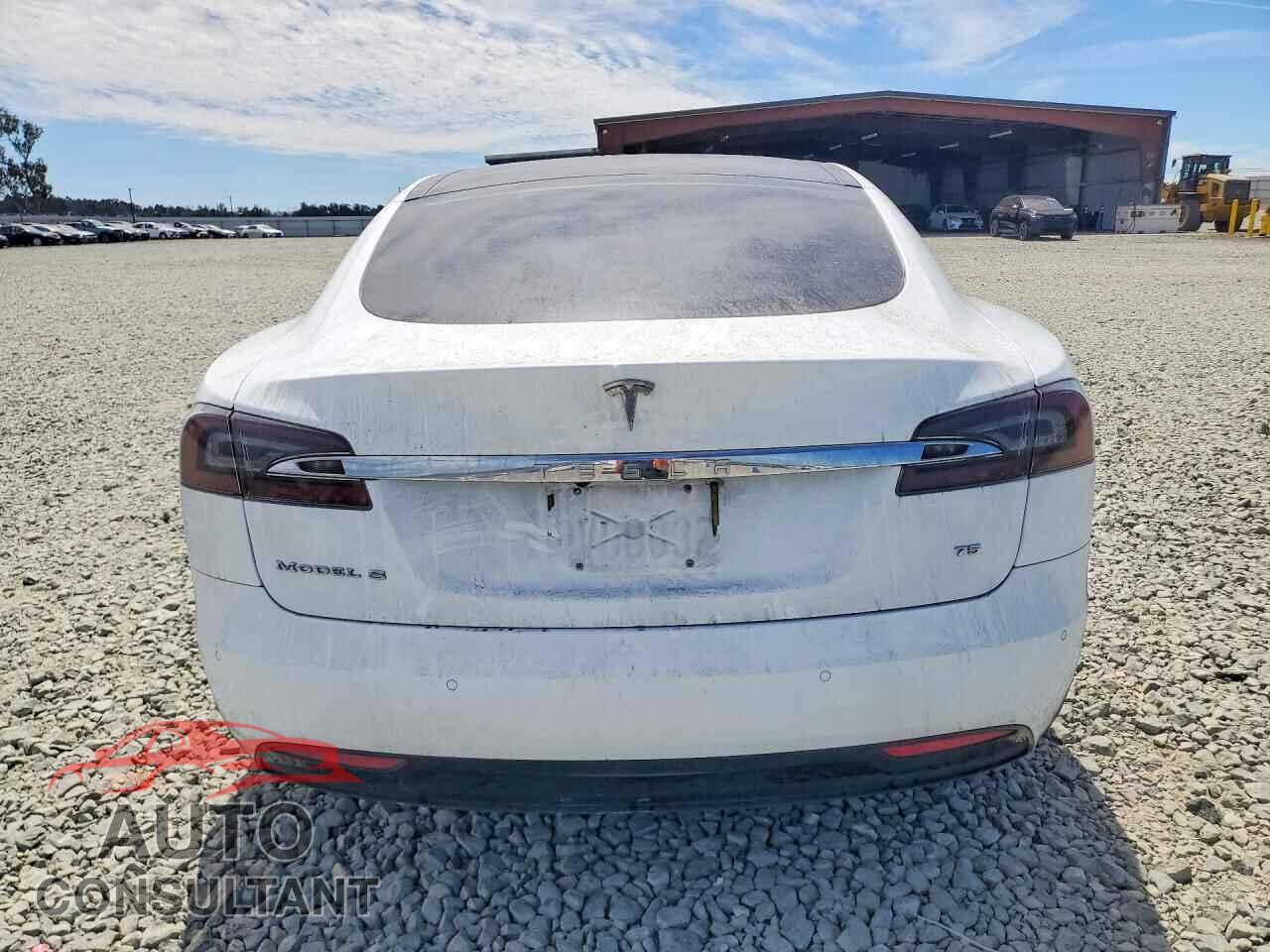 TESLA MODEL S 2016 - 5YJSA1E12GF151480