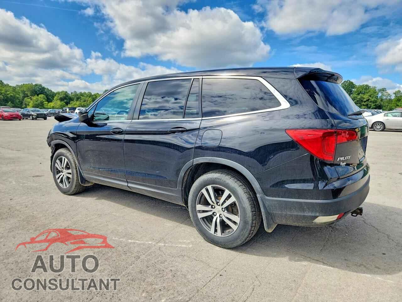 HONDA PILOT 2017 - 5FNYF6H56HB092684