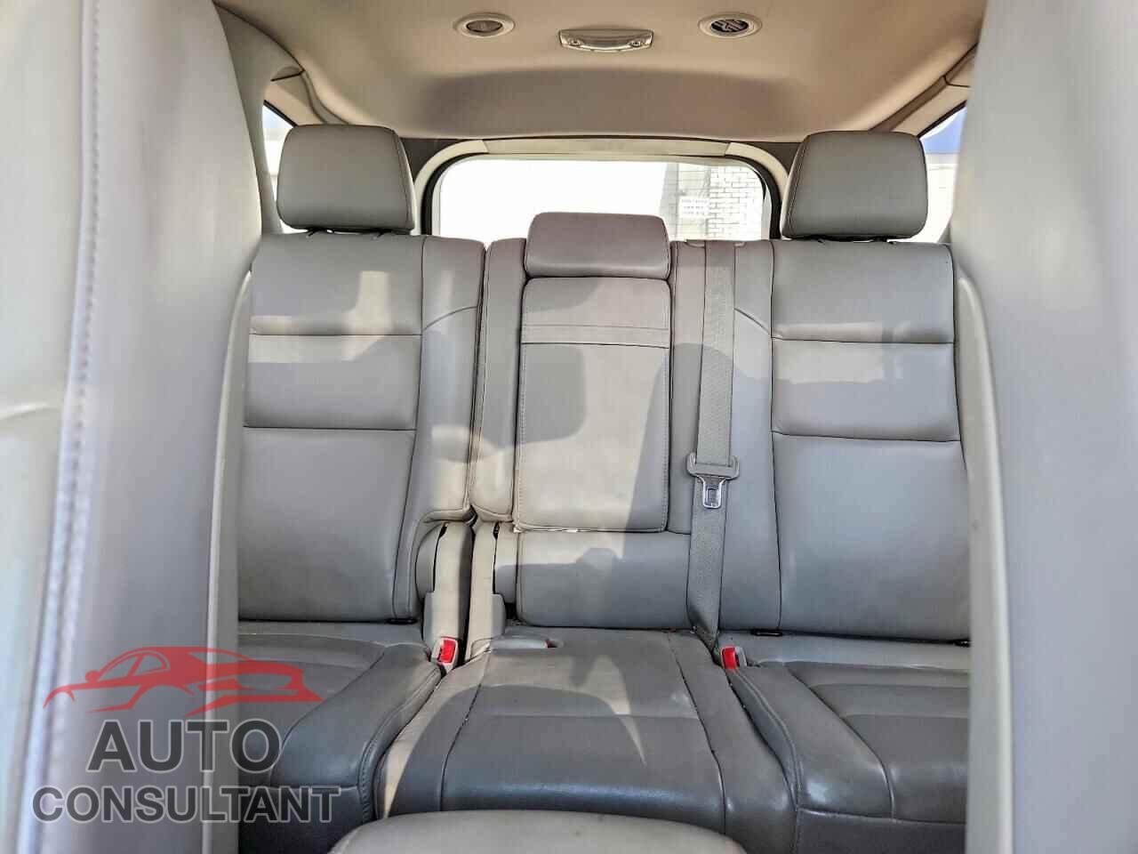 DODGE DURANGO 2013 - 1C4RDJDG2DC688077
