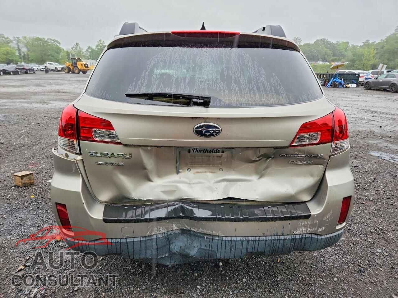 SUBARU OUTBACK 2014 - 4S4BRBLC9E3262018