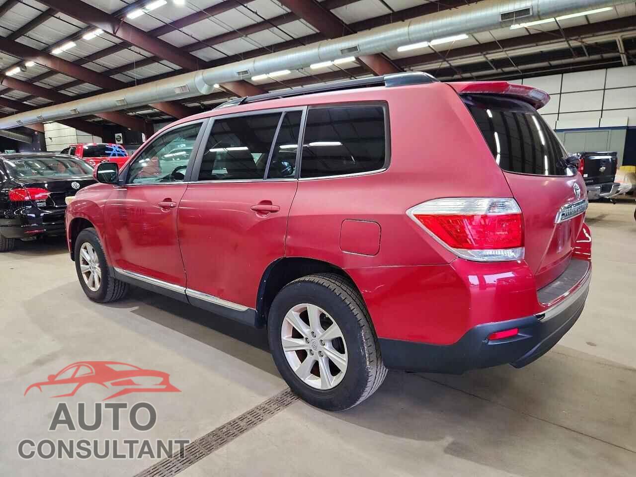 TOYOTA HIGHLANDER 2011 - 5TDBK3EH3BS060812