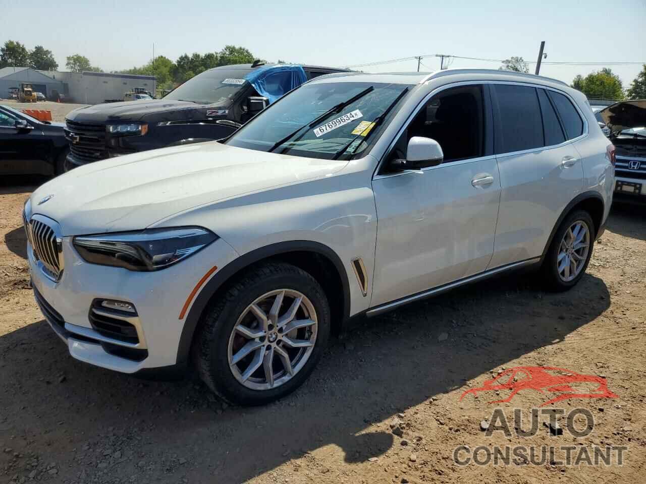 BMW X5 2021 - 5UXCR6C06M9E51356