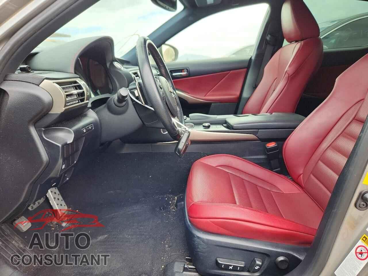 LEXUS IS 2016 - JTHBE1D28G5024649