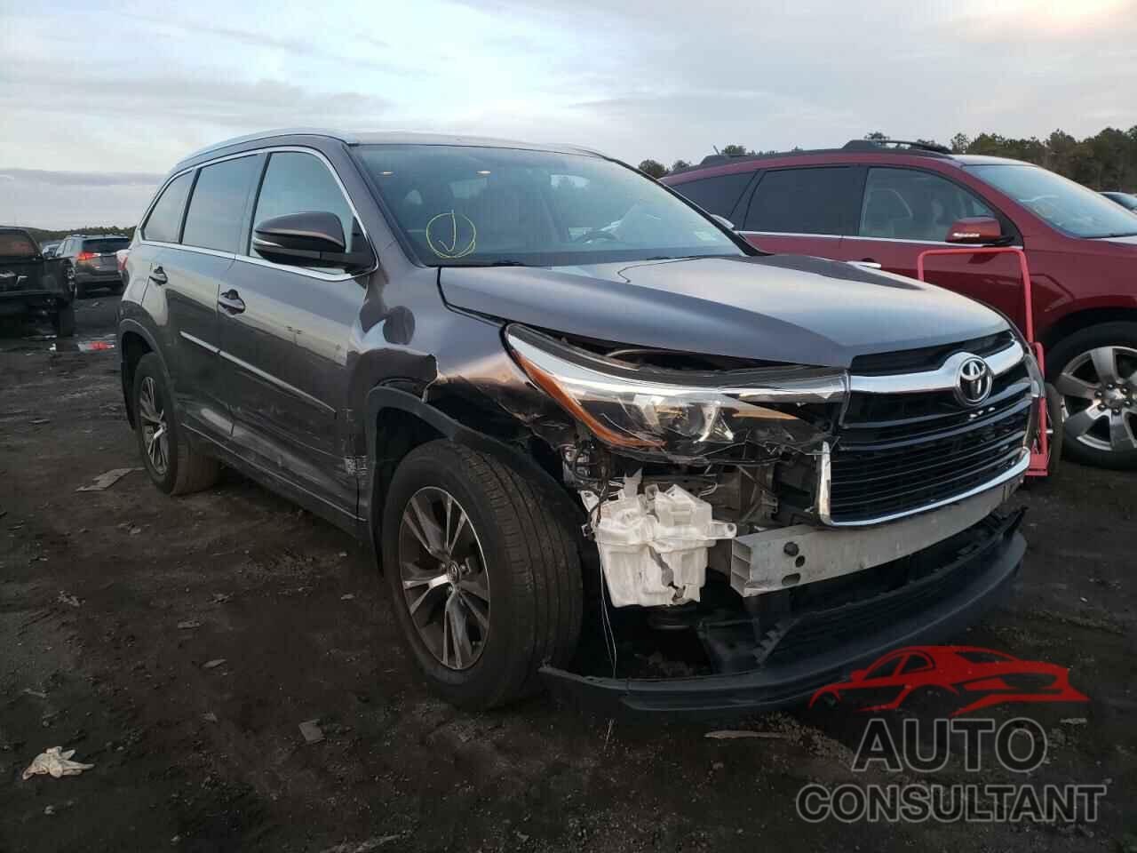 TOYOTA HIGHLANDER 2016 - 5TDJKRFH7GS262945
