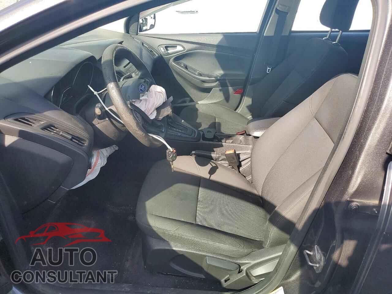 FORD FOCUS 2016 - 1FADP3F22GL211447