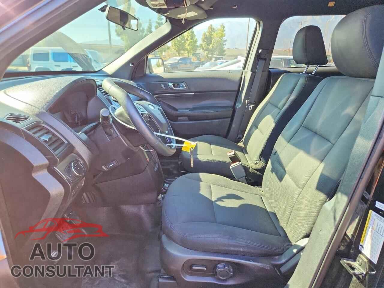 FORD EXPLORER 2018 - 1FM5K8AR9JGB12215