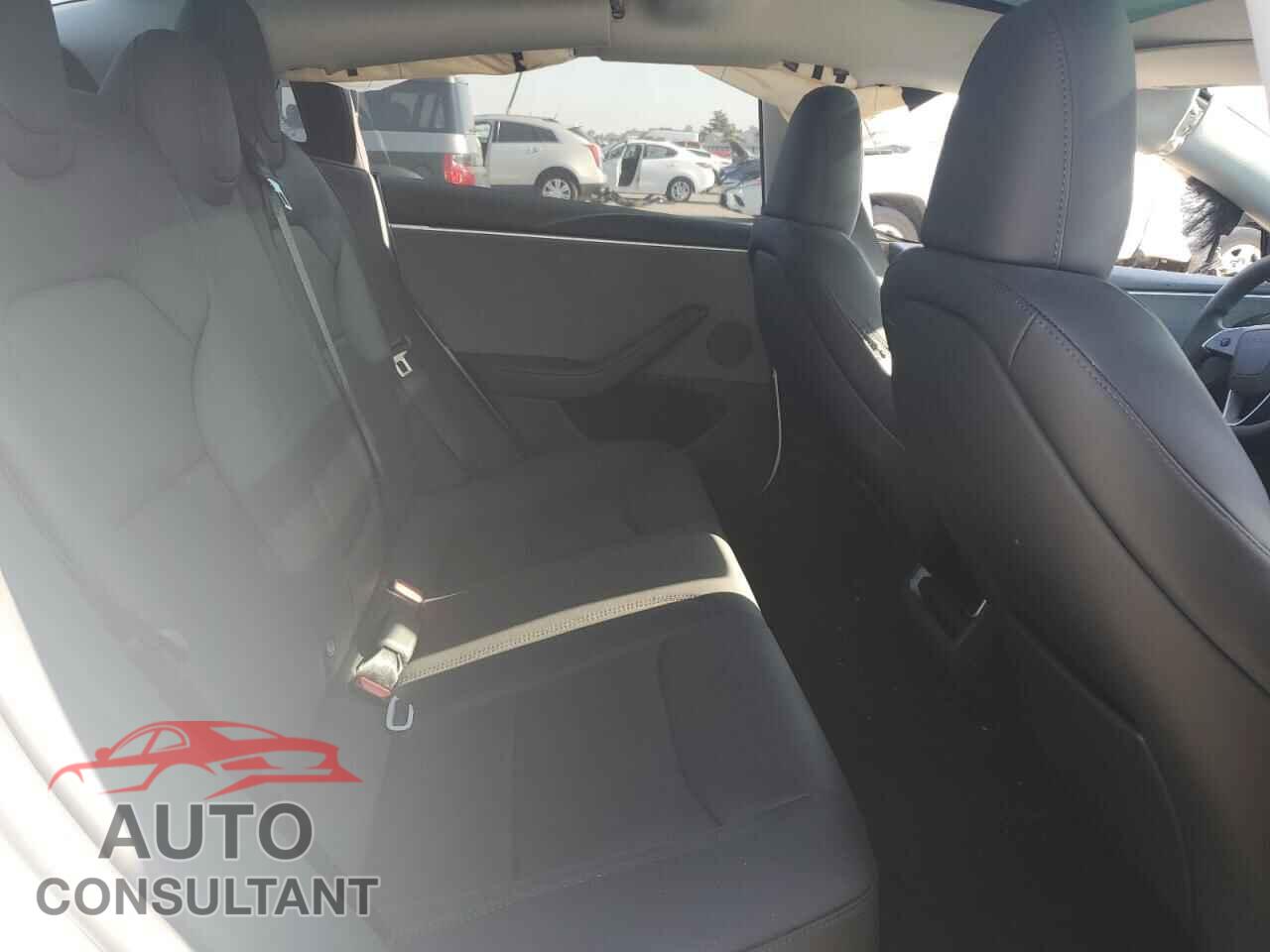 TESLA MODEL 3 2025 - 5YJ3E1EA2SF018008