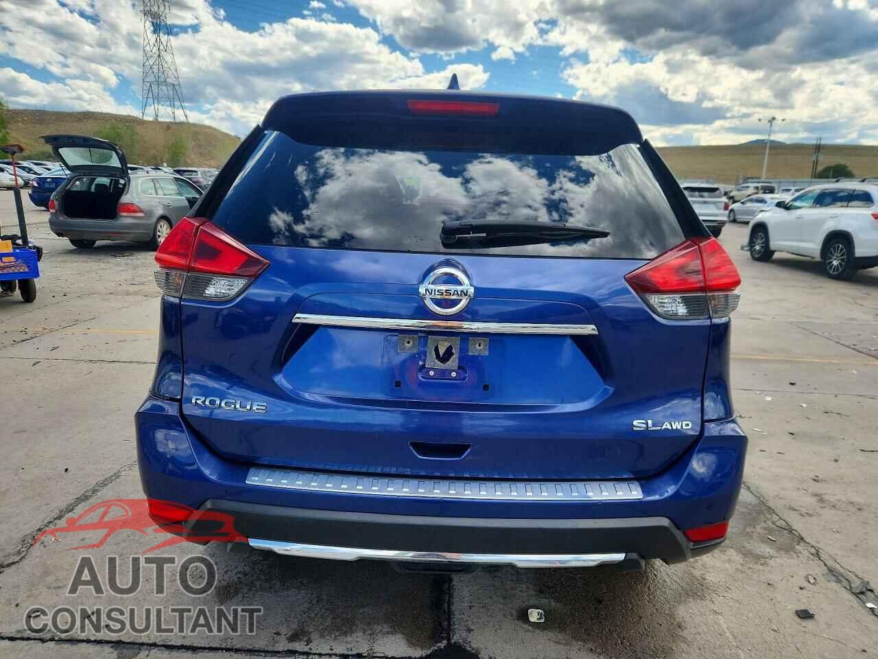 NISSAN ROGUE 2017 - JN8AT2MV9HW018300