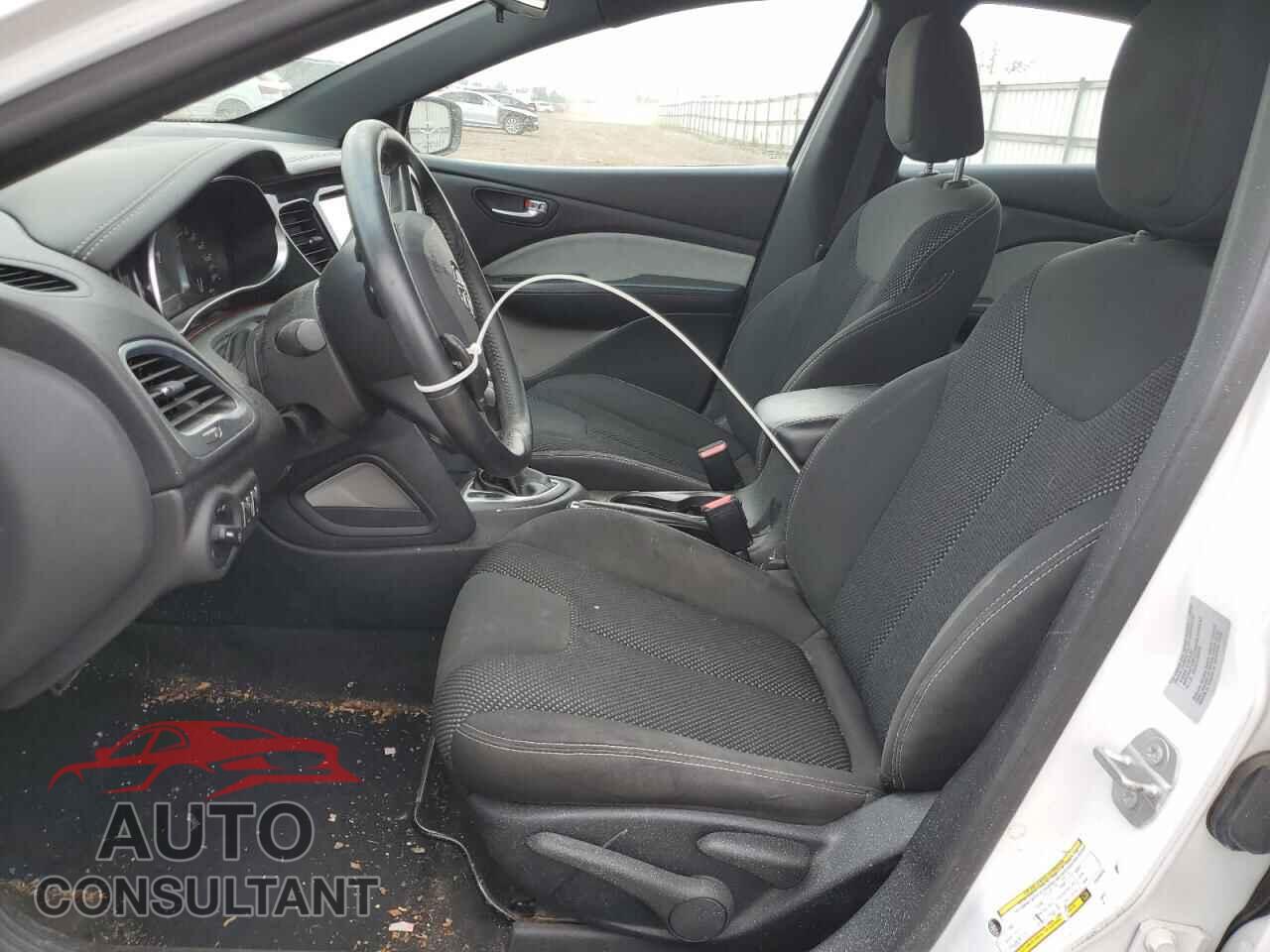 DODGE DART 2015 - 1C3CDFBB4FD435015