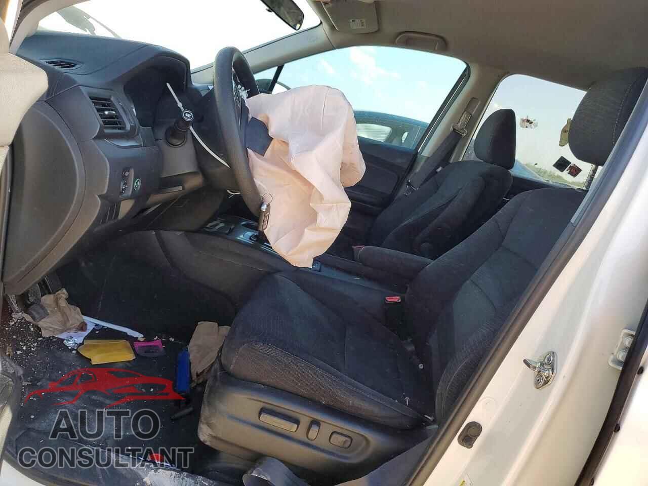 HONDA PILOT 2018 - 5FNYF5H33JB020050