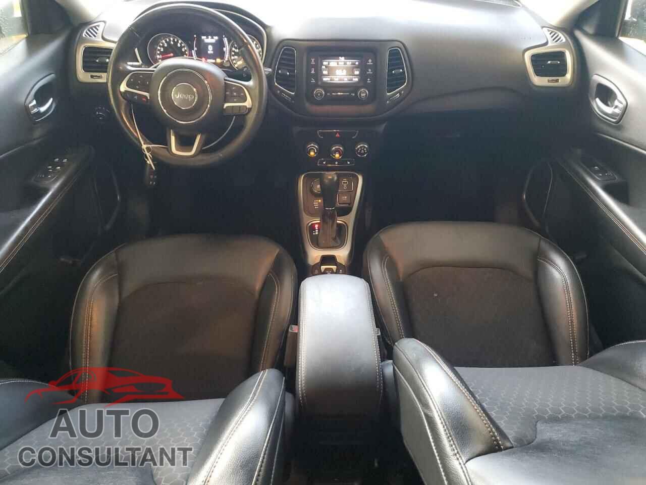 JEEP COMPASS 2018 - 3C4NJDBB5JT484289