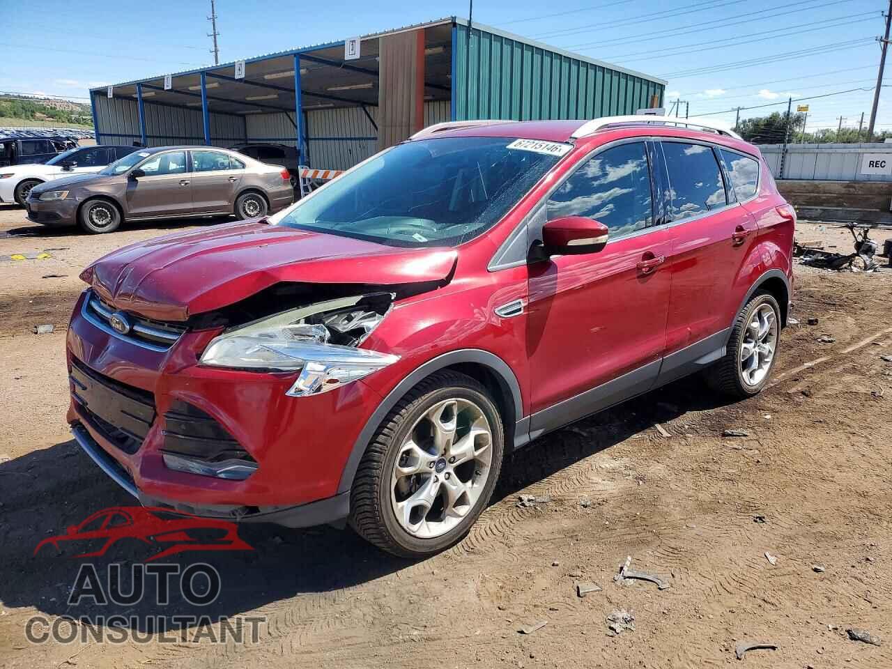 FORD ESCAPE 2015 - 1FMCU0J98FUA07886