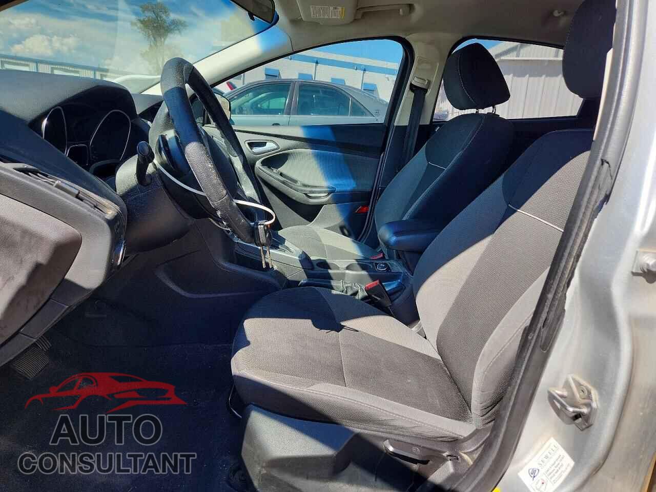FORD FOCUS 2014 - 1FADP3F22EL254019
