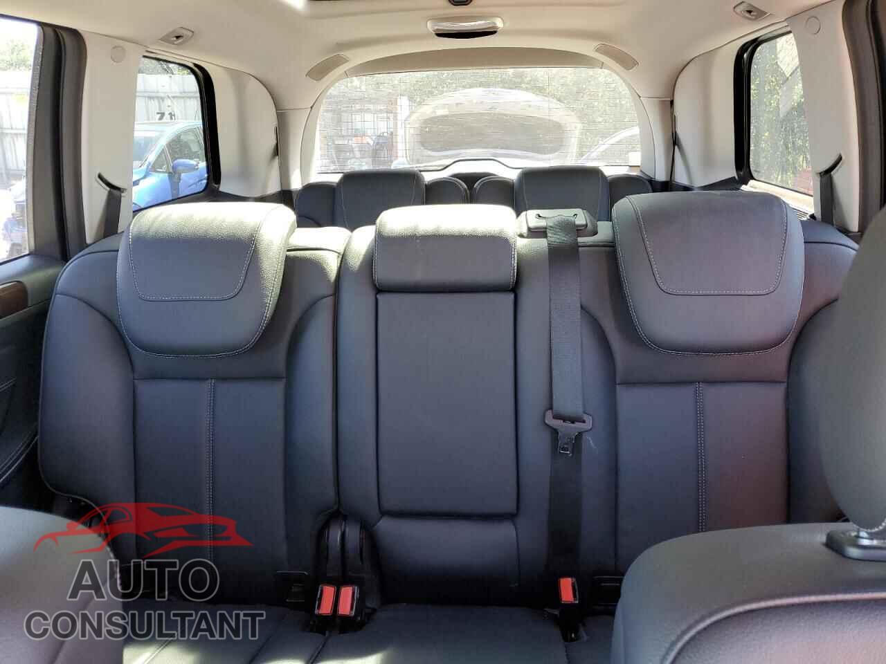 MERCEDES-BENZ GL-CLASS 2012 - 4JGBF2FE8CA770303