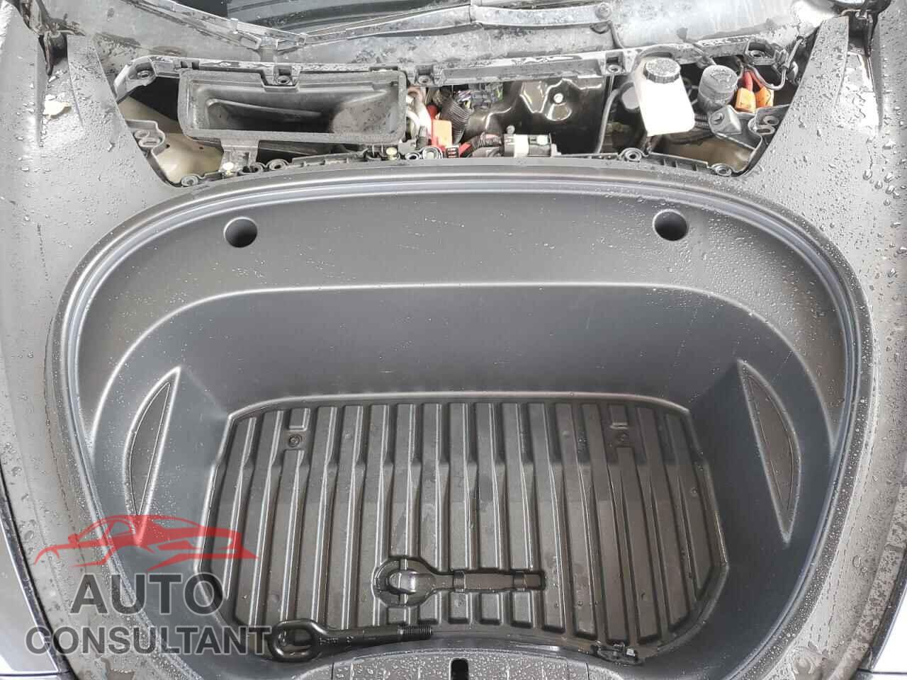 TESLA MODEL 3 2022 - 5YJ3E1EA5NF189372