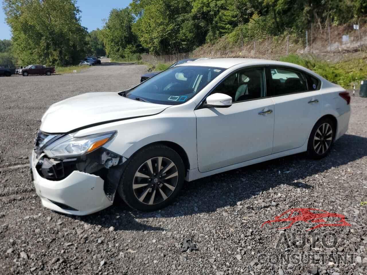 NISSAN ALTIMA 2018 - 1N4AL3AP3JC143037