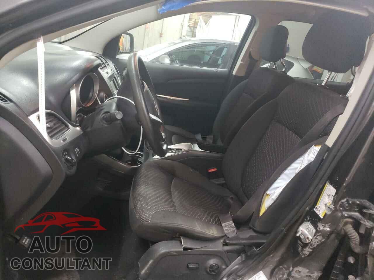 DODGE JOURNEY 2017 - 3C4PDCBG8HT526857