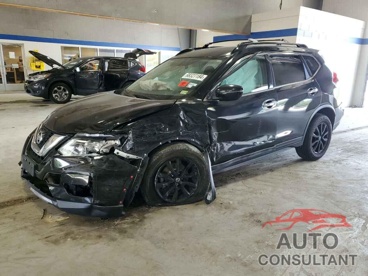 NISSAN ROGUE 2017 - 5N1AT2MT0HC810245