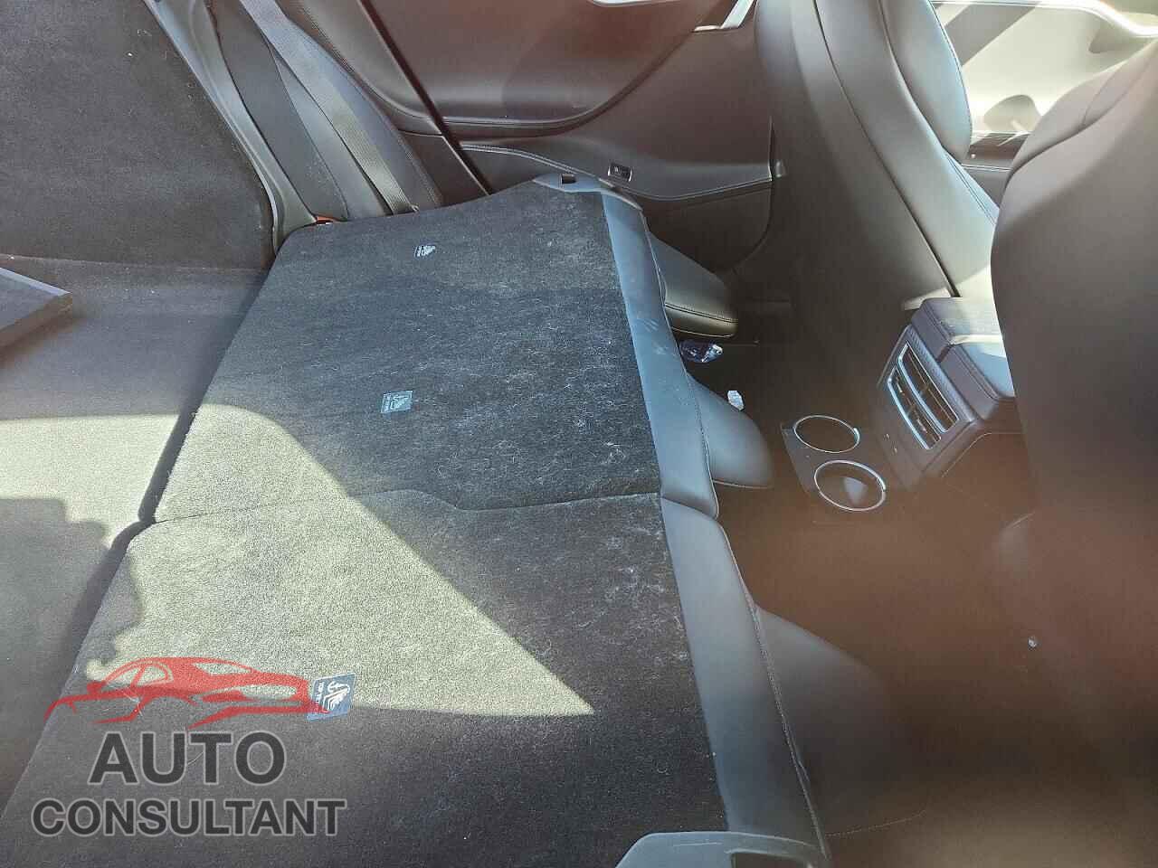 TESLA MODEL S 2017 - 5YJSA1E22HF218542