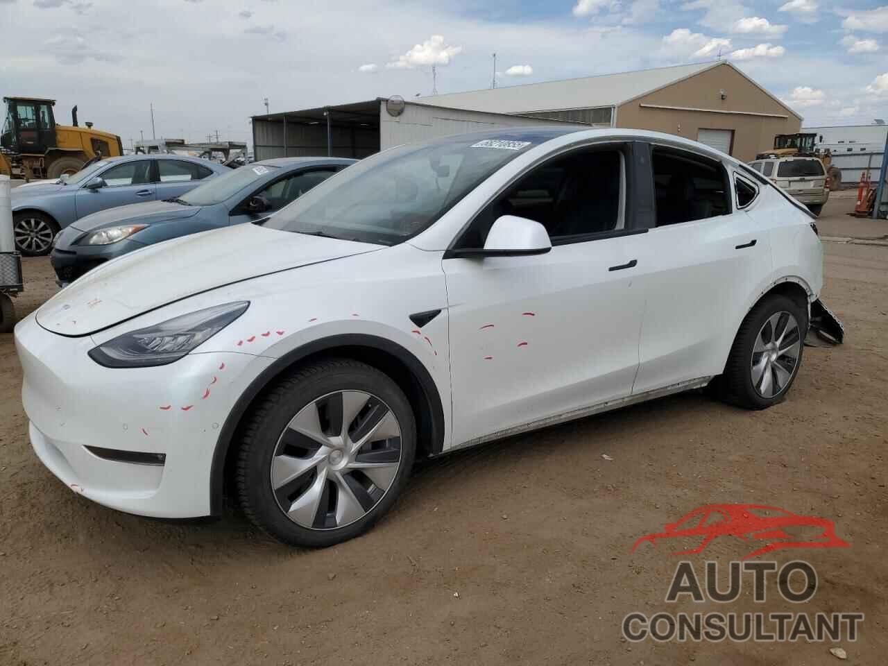 TESLA MODEL Y 2021 - 5YJYGAEE9MF188355